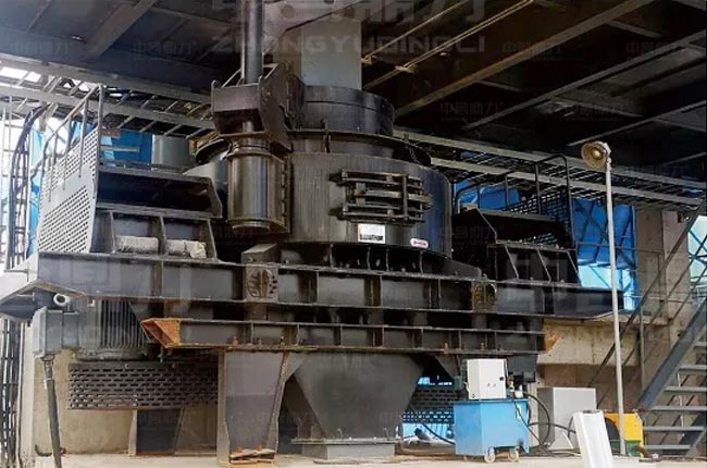 沖擊式制砂機(jī)使用現(xiàn)場圖 沖擊式制砂機(jī)使用現(xiàn)場圖