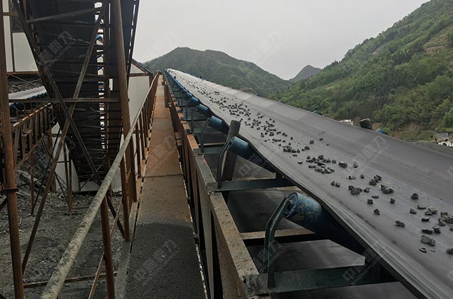 安康平溪石渣廠時產(chǎn)300噸玄武巖生產(chǎn)線