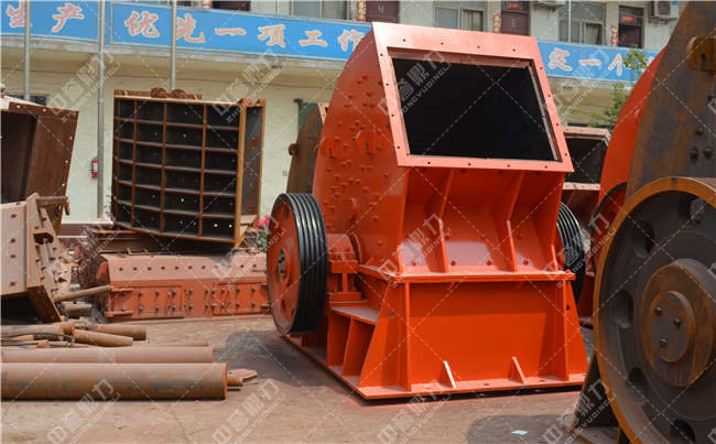 PCZ1308破碎機(jī)