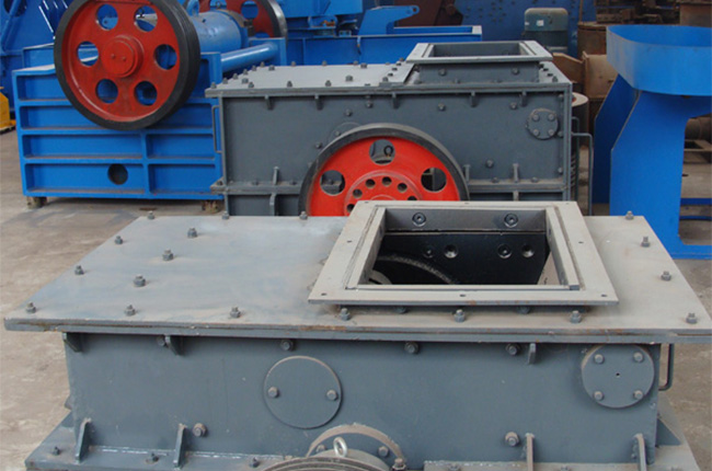 環(huán)錘式破碎機(jī) 環(huán)錘式破碎機(jī)