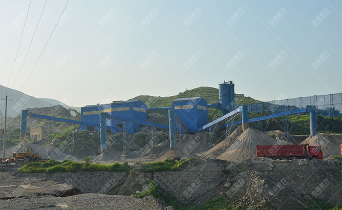 河北邯鄲時(shí)產(chǎn)300噸破碎生產(chǎn)線圖片