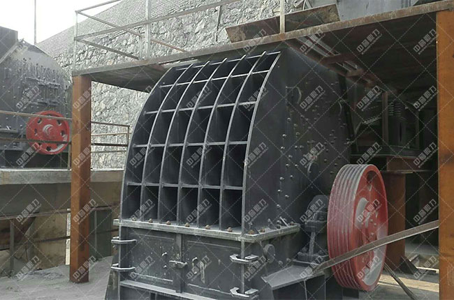 錘式破碎機