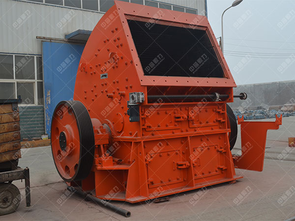 節(jié)能環(huán)保破碎機(jī)