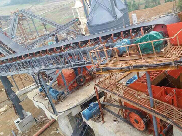 皮帶輸送機(jī)