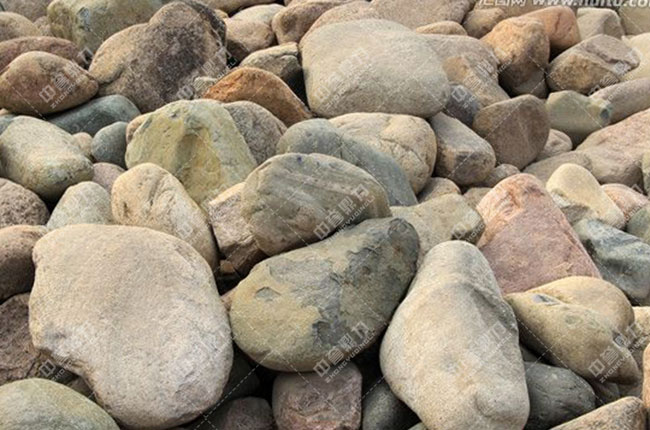 河卵石