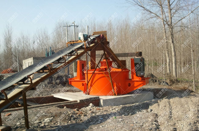 立軸板錘制砂機