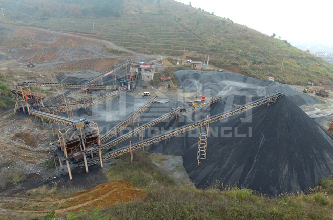 湖南邵陽日產(chǎn)5000噸碎石機(jī)生產(chǎn)線